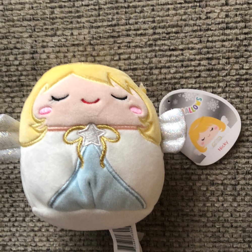 NWT Nicky Squishmallow